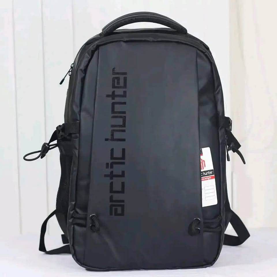 Picture of Arctic Hunter Bag with USB Port Waterproof backpack Bag For Men