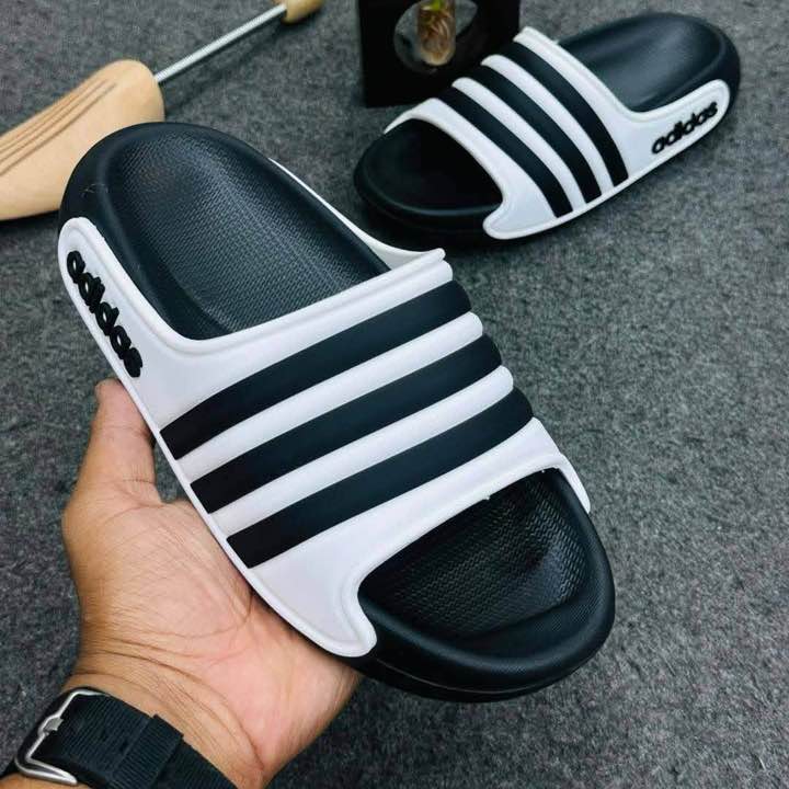 Picture of Stridez Classic Triple-Line Slides – Black & White Edition