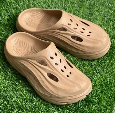 Picture of Trending New Men’s WaveStep AirFlow Clogs – Textured ThickSole Half Shoes Sandals