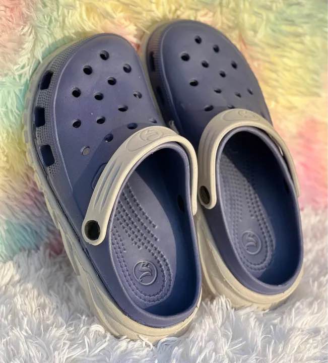 Picture of Unisex Crocs-Style Sandals for Boys & Girls – Ultra-Lightweight, Super Comfortable Summer Beach & Casual Shoes