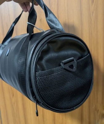 Picture of Trendy Black Gym Bag – Lightweight, Stylish & Perfect for Fitness Lovers | Travel-Friendly Sports Duffel with Smart Storage
