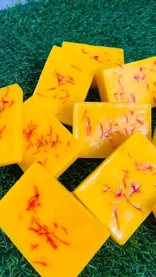 Picture of Saffron Goat Milk Handmade Soap Bar