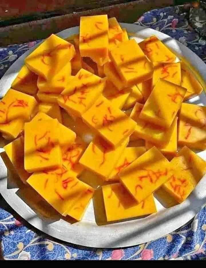 Picture of Hand Made Saffron Goat Milk Soap