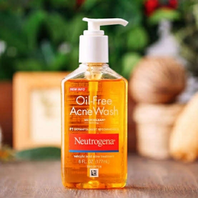Picture of Neutrogena Oil-Free Acne Wash 177ml