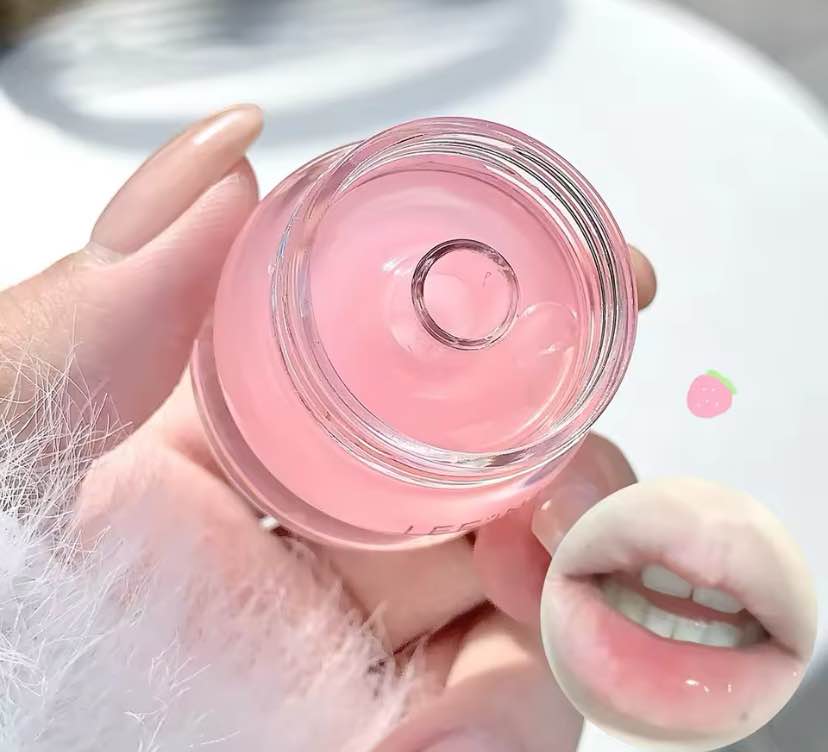 Picture of LEE INTO Strawberry Lightweight Lips Set Clear Glass Moisturizing Lip Balm Transparent Lip Oil Hydrating Jelly Day & Night Lip Mask Settle