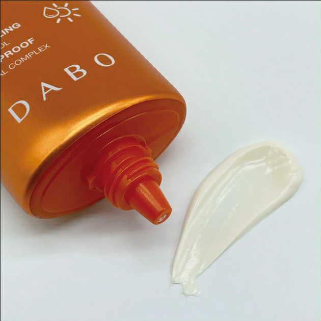 Picture of Dabo White Sun Block Power Sun Shield 50+ Moisturizing Sun Cream Gor Men & Women - 50 ML