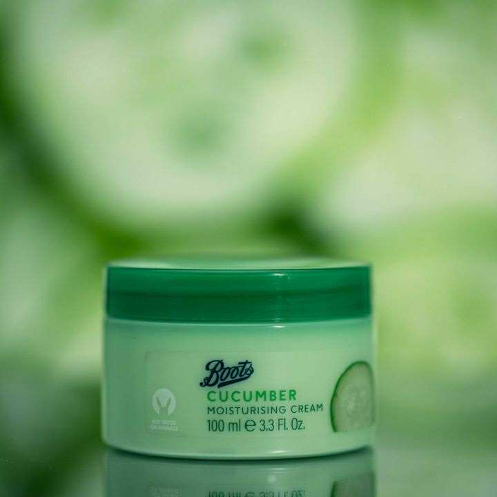 Picture of Boots Essentials Cucumber Moisturising Cream 100ml (International)