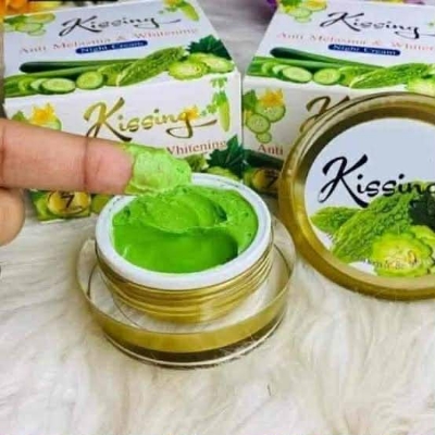 Picture of Kissing Anti Melasma & Whitening Night Cream 15gm