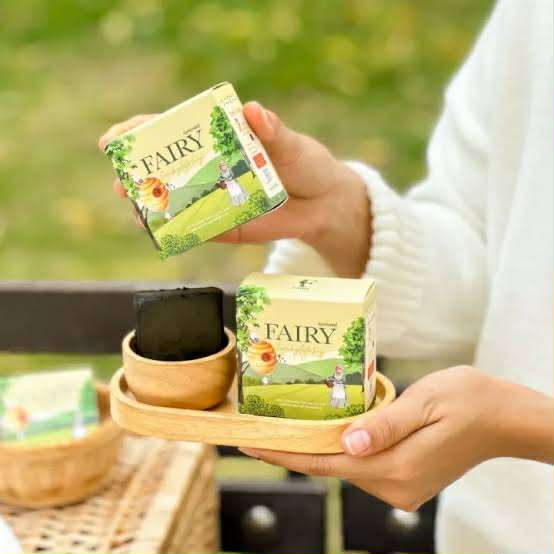 Picture of FAIRY Scrub Gluta Soap