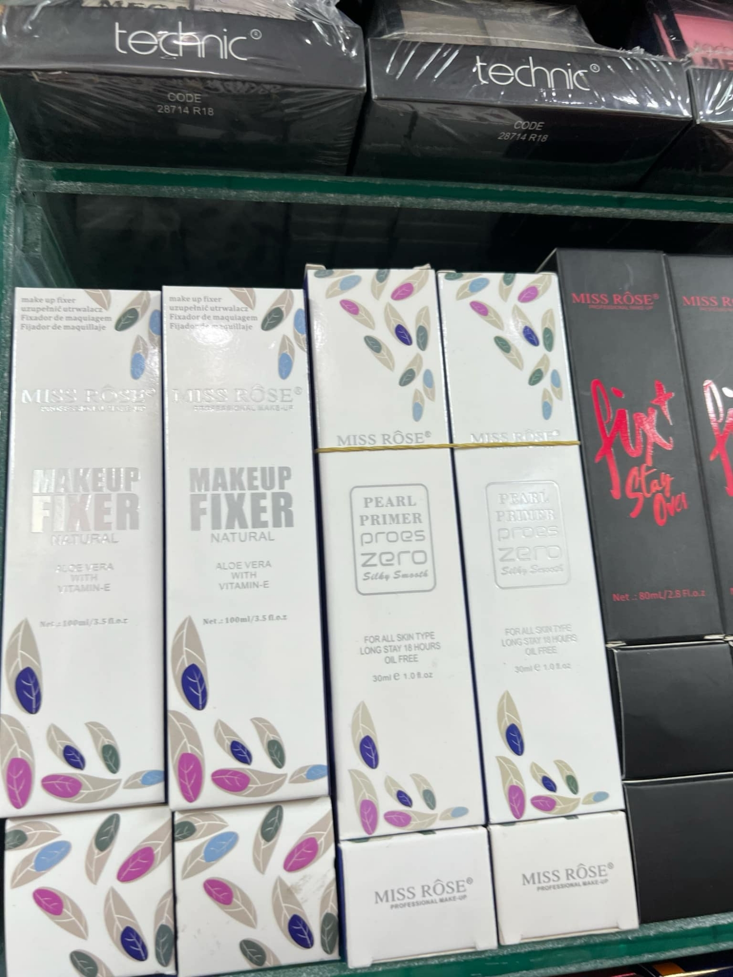 Picture of Miss Rose Natural Aloe Vera With Vitamin E Makeup Fixer 100ml
