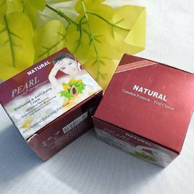 Picture of Natural Pearl Whitening & Anti Aging Cream