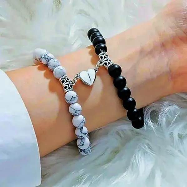 Picture of 2pcs Couple Bracelet With Magnetic Heart Men's and Women's Love   Bracelets