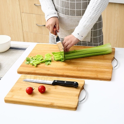 Picture of BAMBOO CUTTING BOARD 24/34 - Brown