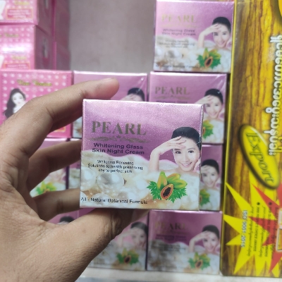 Picture of Pearl Whitening Glass Skin Night Cream