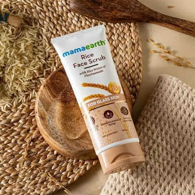 Picture of MAMAEARTH Rice Face Wash With Rice Water & Niacinamide for Glass Skin