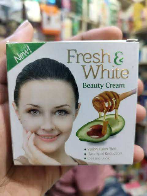 Picture of Fresh and White Cream Skin Whitening cream-30gm (Pakistan)