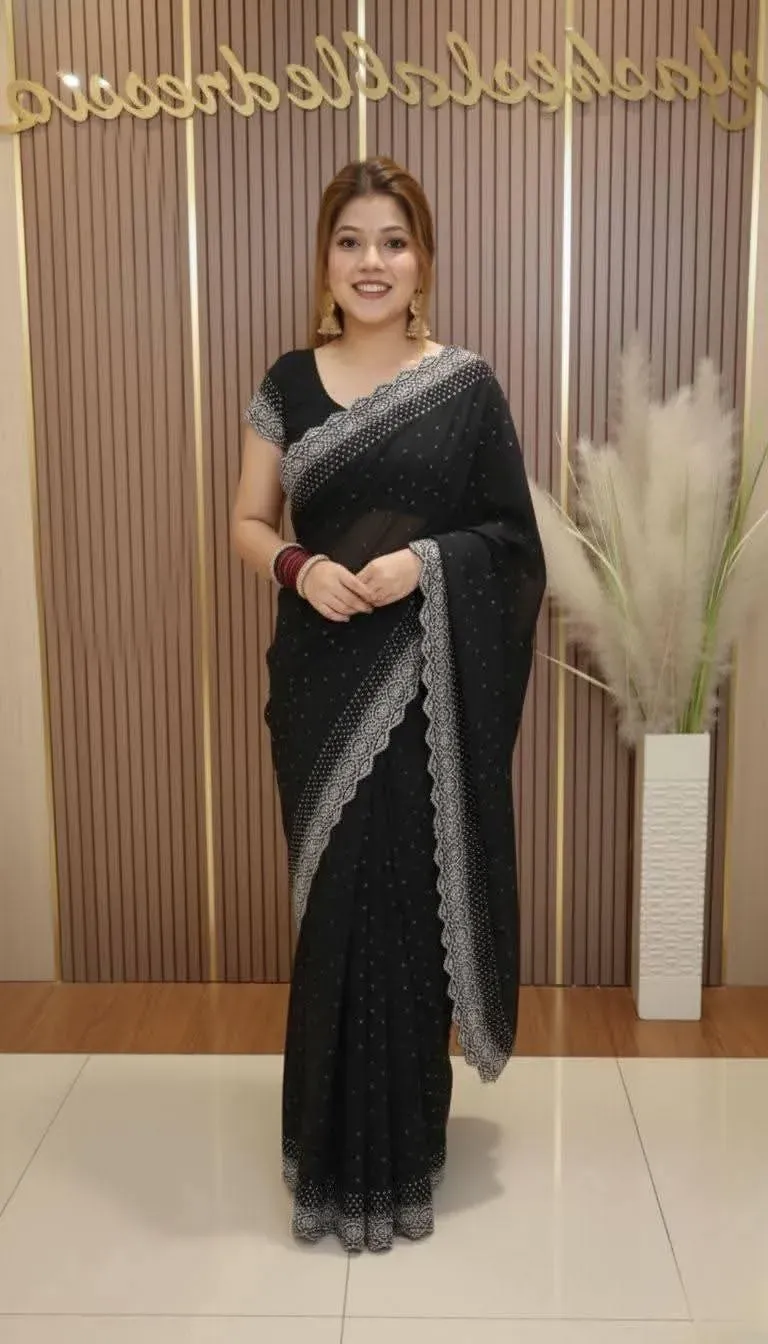 Picture of New Stylish Exclushive Collection Georgette High Quality Stylish Saree. Saree with unstitched Blouse for Women