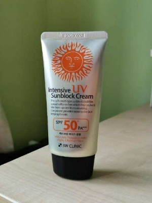 Picture of 3W Clinic Intensive UV Sunblock Cream-SPF50+ PA+++70ml