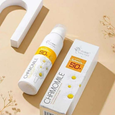 Picture of Chamomile Essence Shoothing, Moisturizing, Isolating And Protecting Sunscreen Spray SPF 50