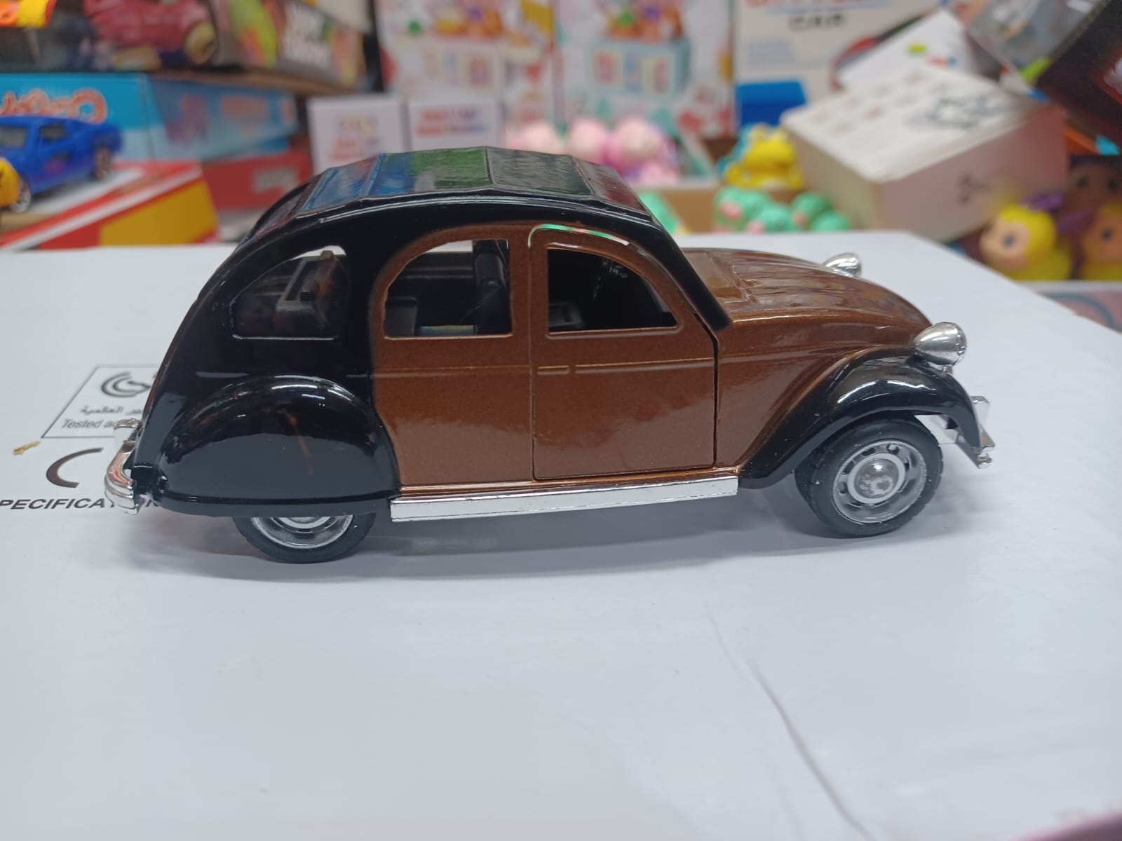 Picture of Corgi Citroen 2CV Charleston Maroon - Multicolor