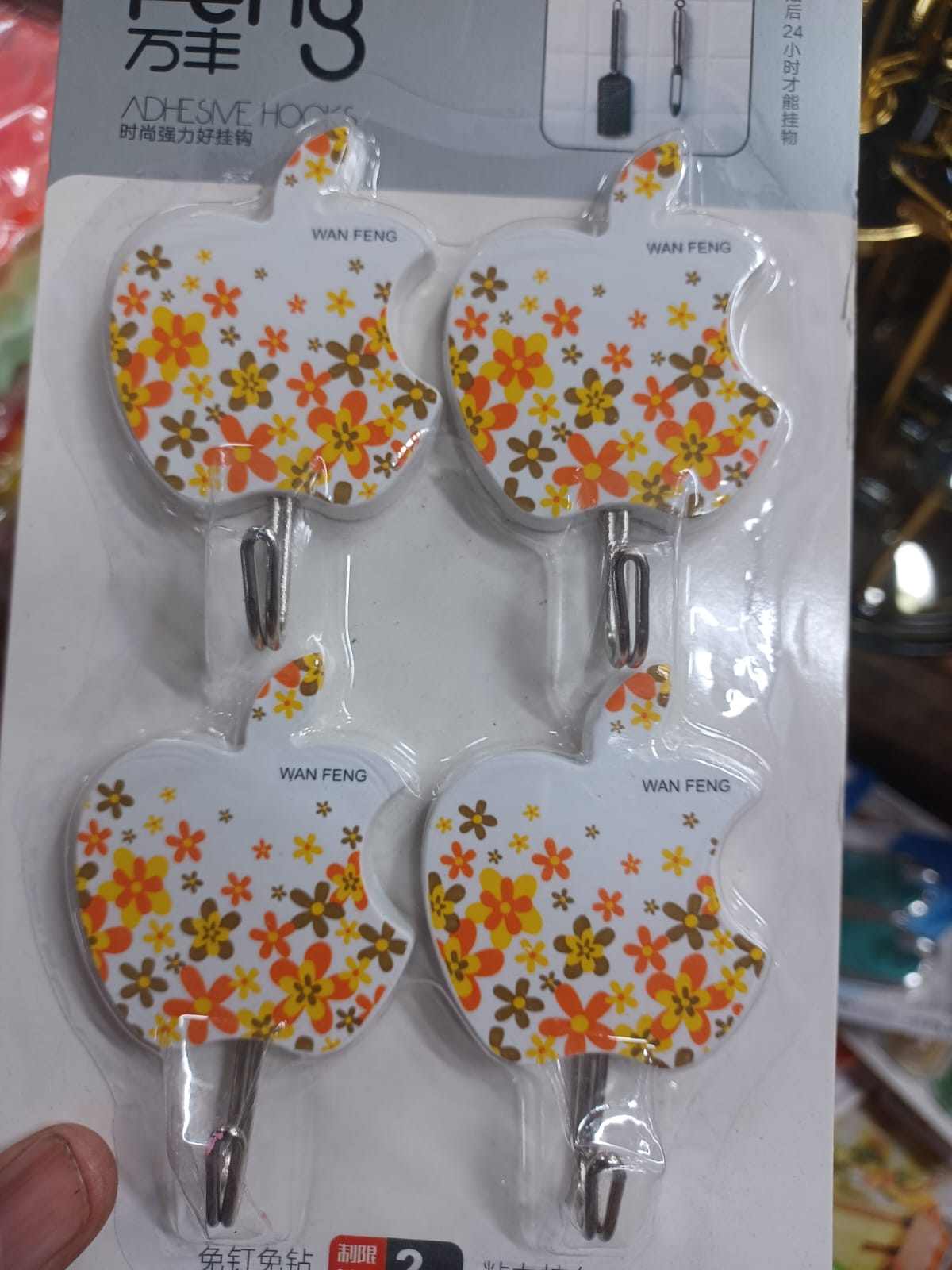 Picture of Wall Huck/Hanger for Multipurpose usages - Multicolor