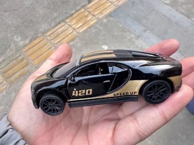 Picture of Bugatti Roadster 1:43 Alloy Pull Back Mini Car Set Toy Car Simulation Sports Car Model Racing Car Boy - Multicolor