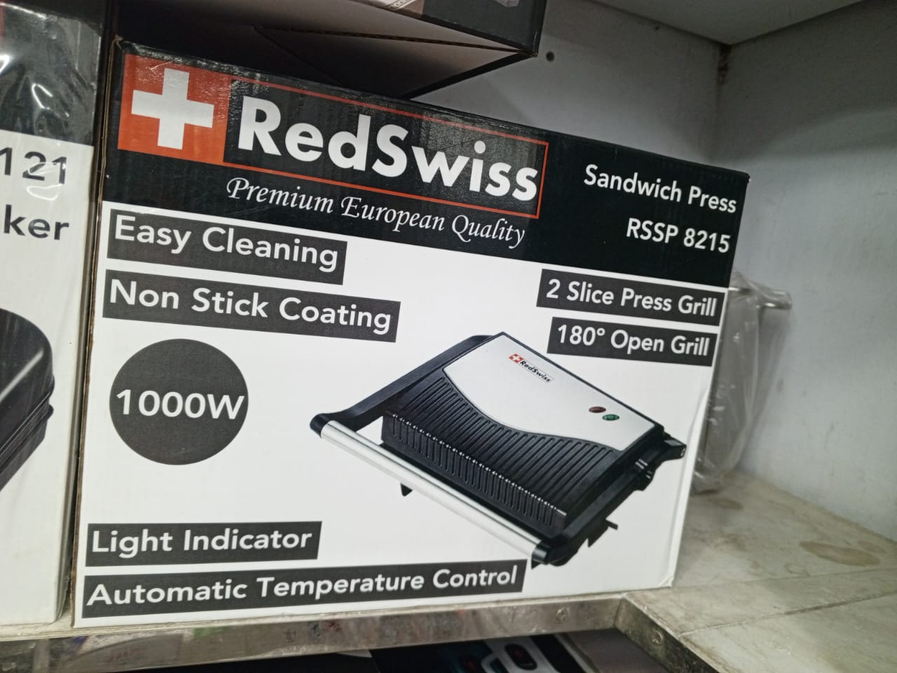 Picture of RedSwiss Sandwich Press RSSP 8215 - Black