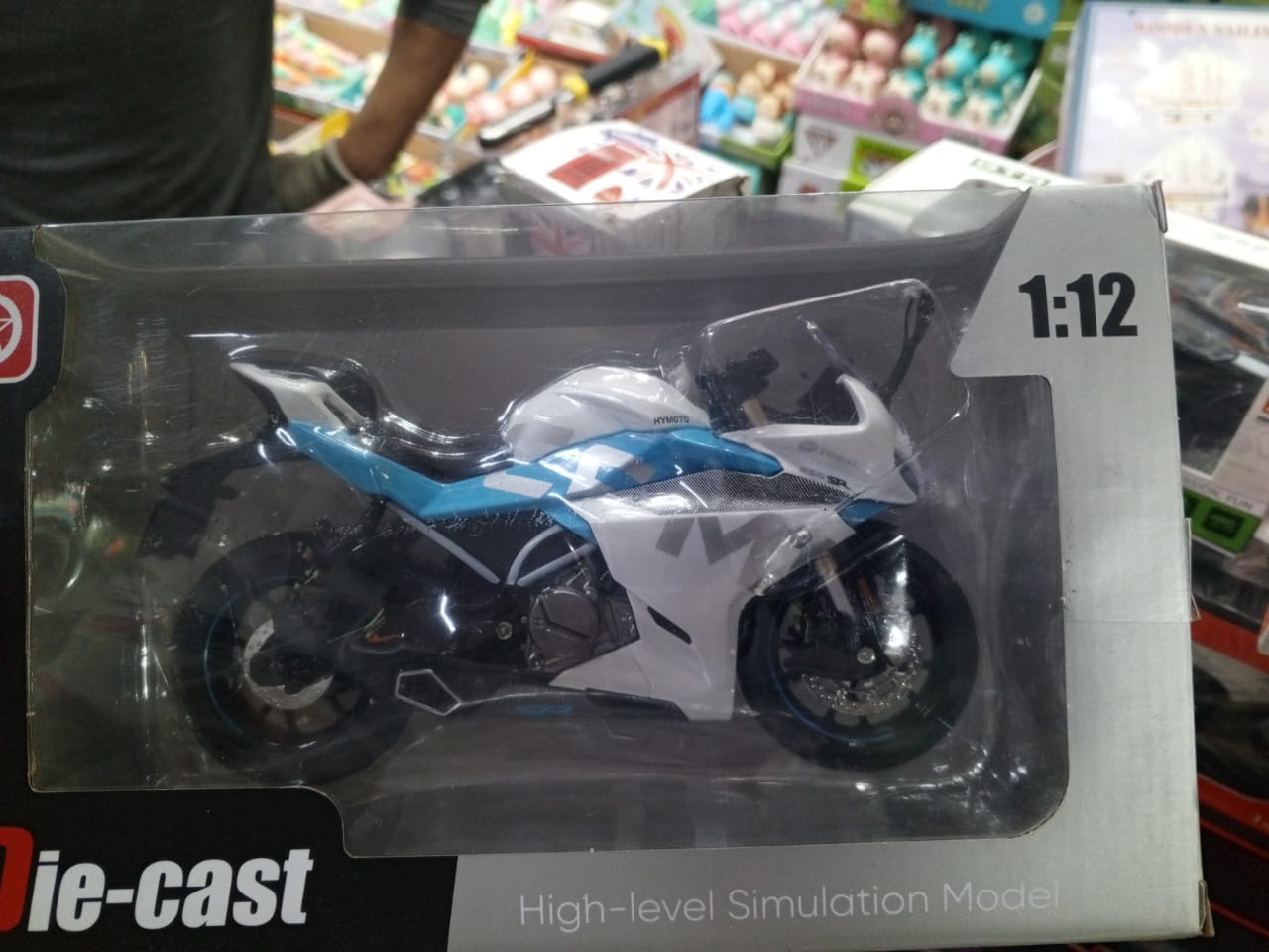 Picture of 1/12 Alloy Kawasaki Ninja H2R/ CF Moto /R15  Motorcycle Model Diecast Metal Black Ninja H2R Motorbike Collection Simulation Toys - Green