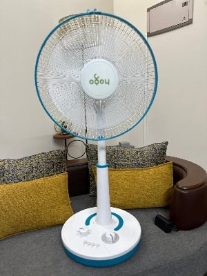 Picture of Hogo Rechargeable fan 16" Half Stand. Lithium Battery-7.4V (4000mAh)