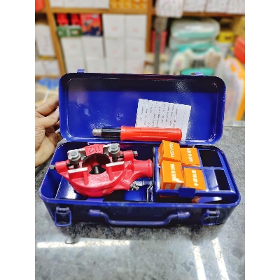 Picture of Ratchet die stock manual 4pcs set 0.5 to 1.25 Swordfish brand PVC/GI pipe cutter - Blue