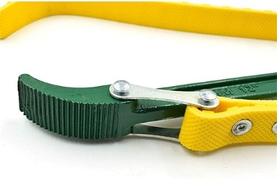 Picture of Multi-Purpose Adjustable Rubber Belt Strap Wrench and Steel Handle Adjustable Strap Filter Opener Wrench for Opening Filter, Pipe and Tin - Green 12 Inch