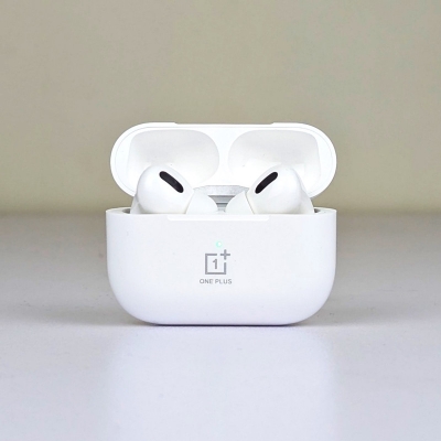 Picture of One Plus AirRO3 Wireless Bluetooth Earbuds - white