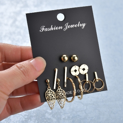 Picture of Triangle Round Pendant Earrings Female 6 Piece Earring Set(Gold)