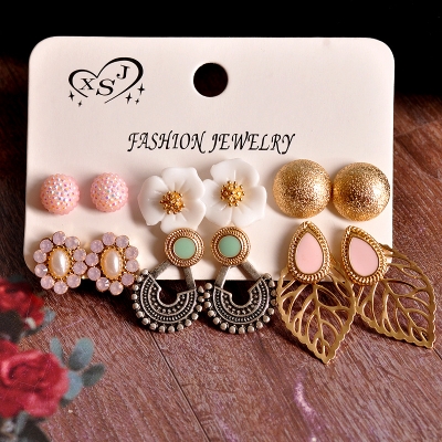 Picture of New fashion European and American style female jewelry 6 pairs/set earring pearls, hollow leaves earring set(Same as Picture)