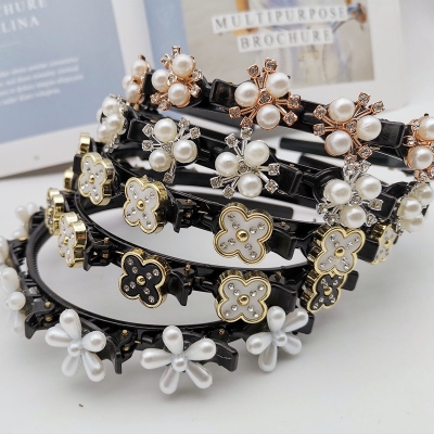 Picture of Fragmented bangs hair finishing artifact hairpin headband net red four-leaf clover new hairpin headband for girls