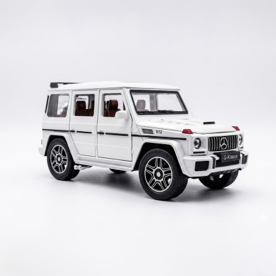 Picture of 1:24 diecast alloy car mercedes pink benz die cast model g-class alloy toy car - Multicolor