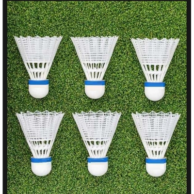 Picture of Smash 500 Plastic Badminton Shuttlecocks Cork 6Ps Cock White