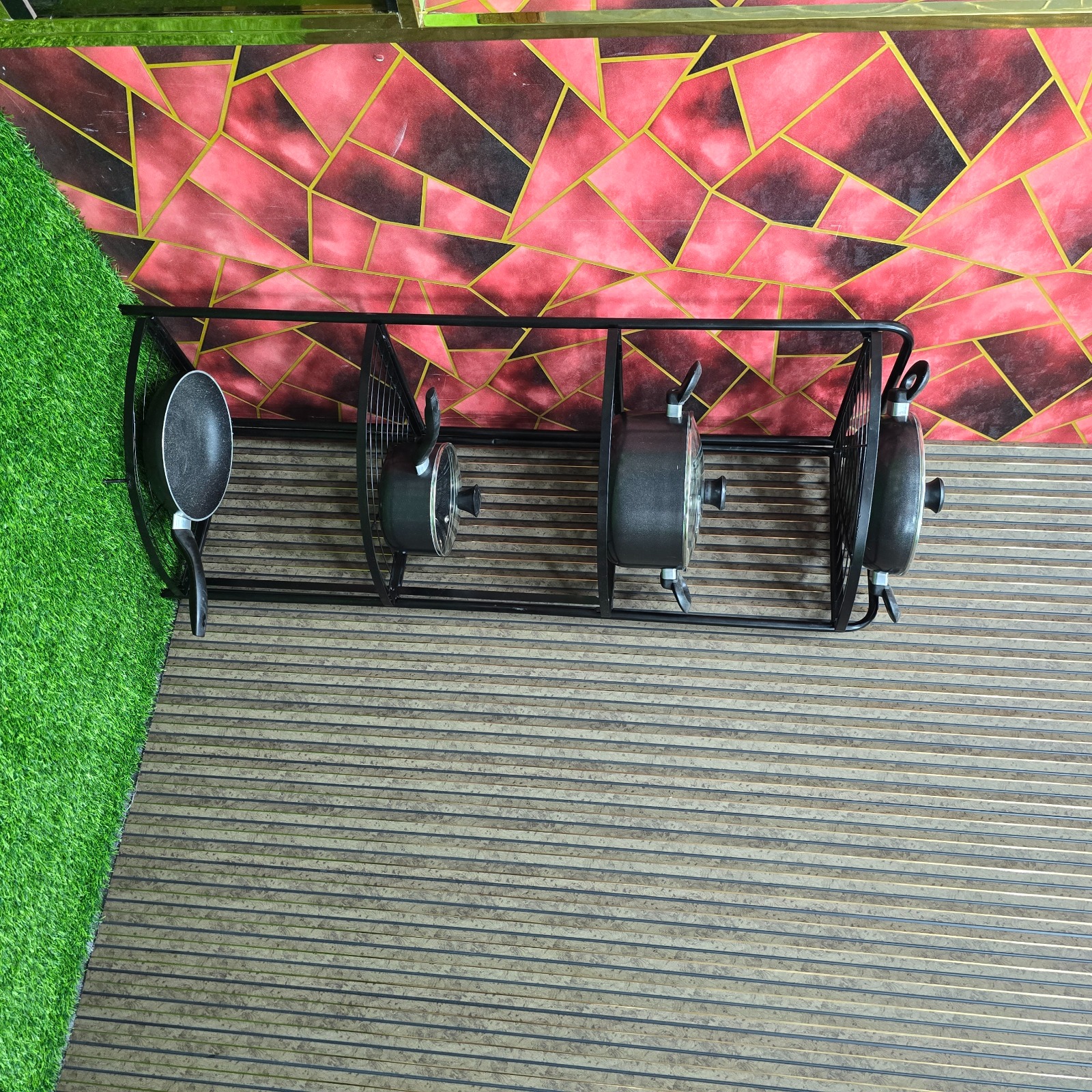Picture of 4 Layer Foldable Corner Shelves