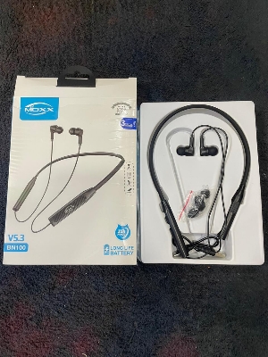 Picture of Moxx BN100 Neckband Bluetooth Headset BT5.3 Sports Headset IPX5 with Mic Noise Cancelling, Magnetic Control - Bluetooth neckband - best neckband (Black)