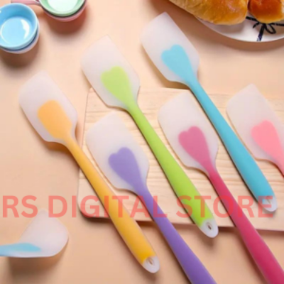 Picture of 1pc Translucent Silicone Spatula - The Perfect Baking Tool for Delicious Cakes -Multicolor
