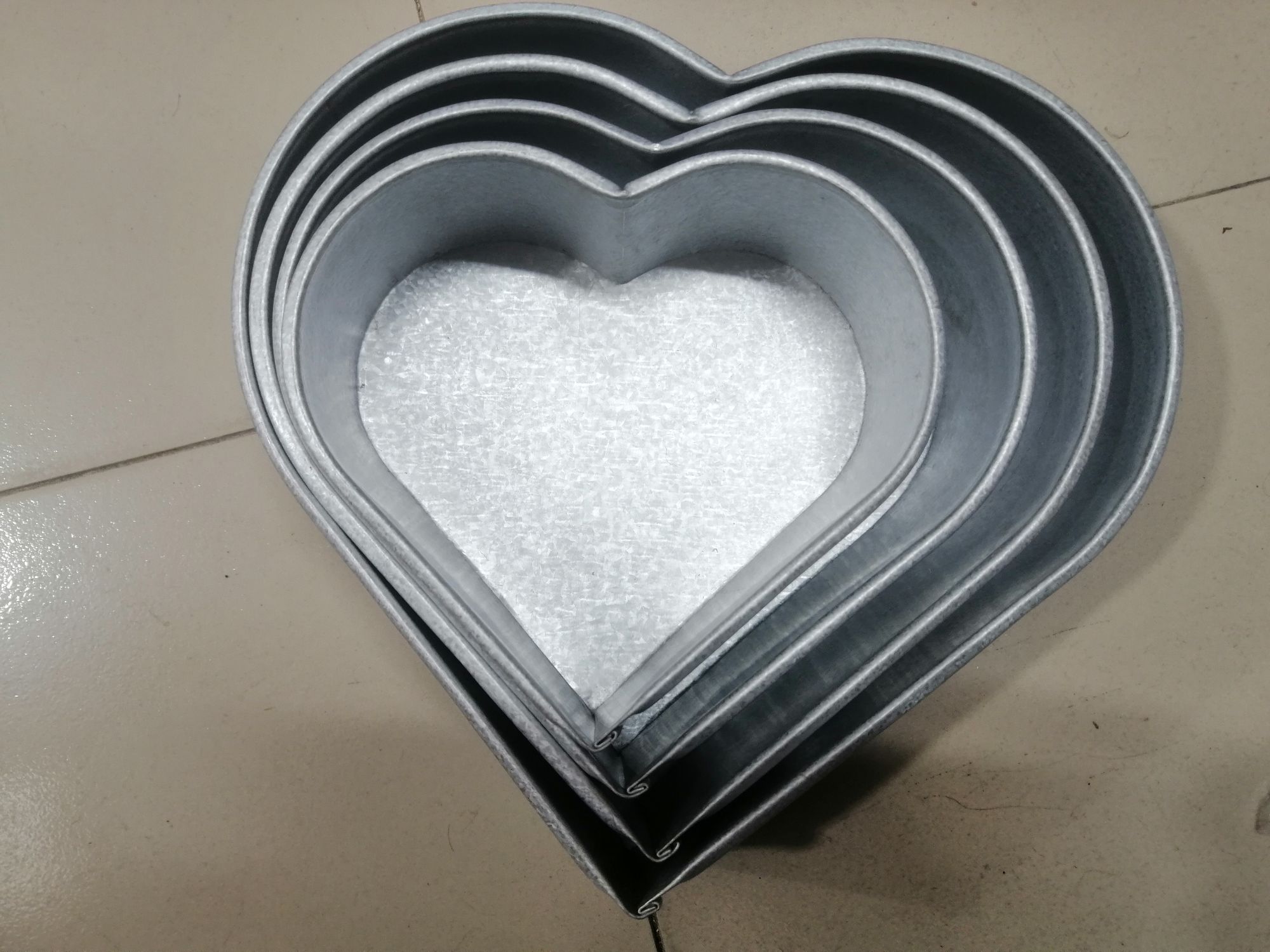 Picture of Cake Mould LOVE shape 4pcs Set (6,7,8,9 incs) (Aluminium) -Multicolor