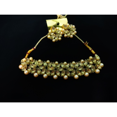 Picture of Kundans Stone Set With Top Earrings  Set For Womens