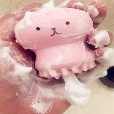 Picture of Silicone Octopus Facial Cleanser Brush Deep Cleaning Face