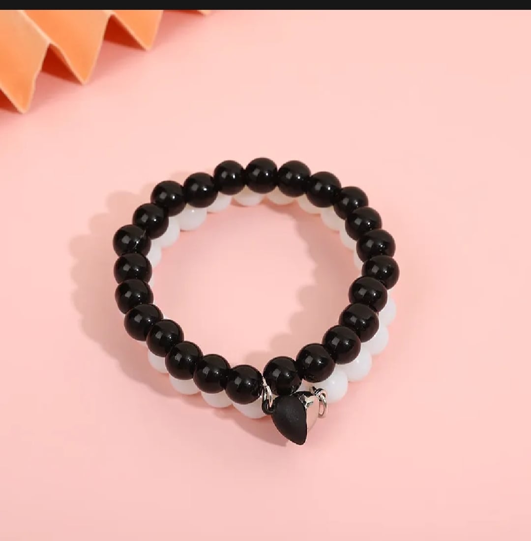Picture of 2 Pcs Black & White Crystal Heart Magnetic Best Friend Bracelet for Couples