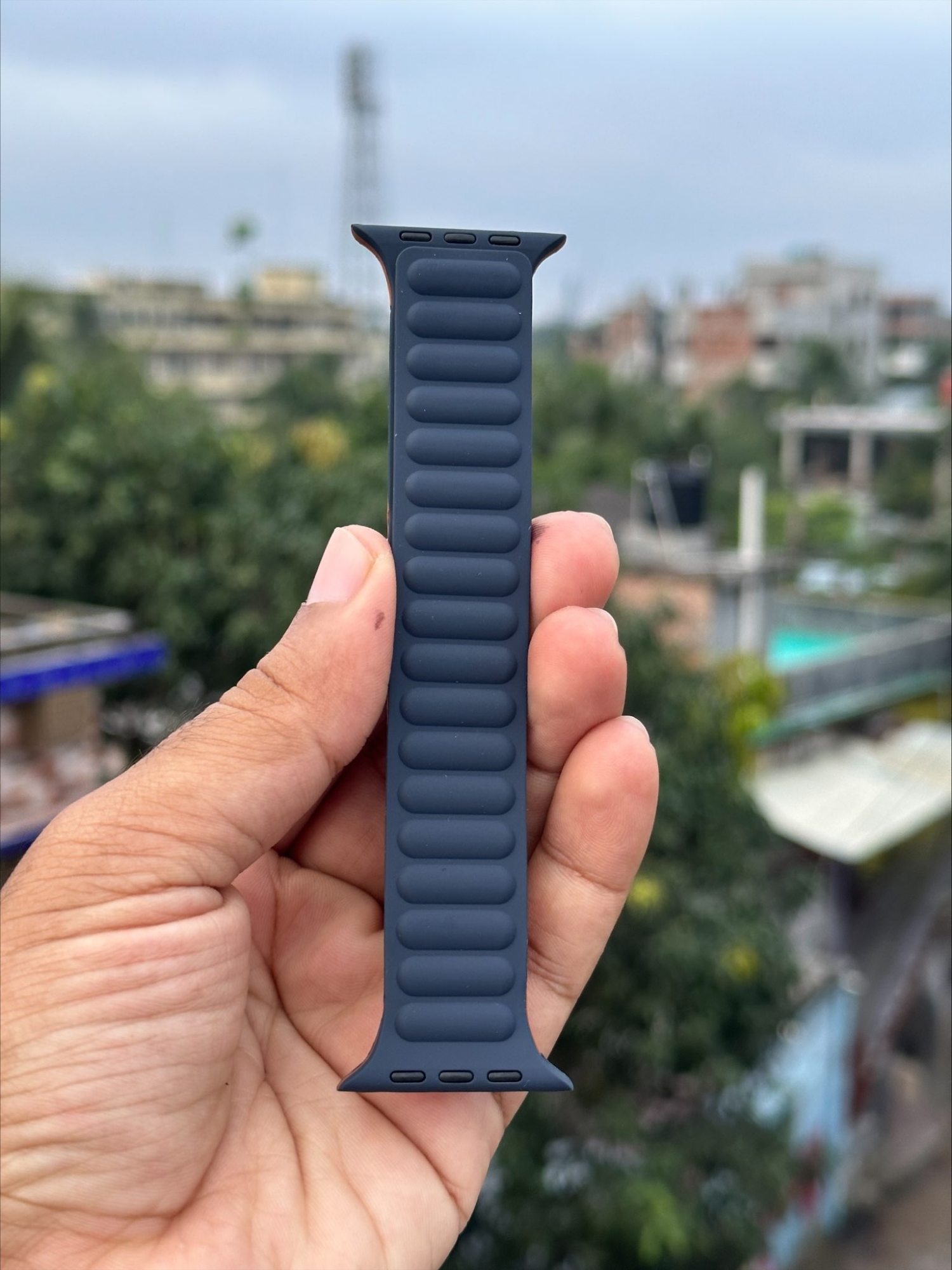 Picture of Pix Apple Watch Magnetic Silicon Strap Belt - Adjustable Magnetic Silicon Loop Silicon Strap for Apple Watch 42/44/45/49mm (Green,Freesize)