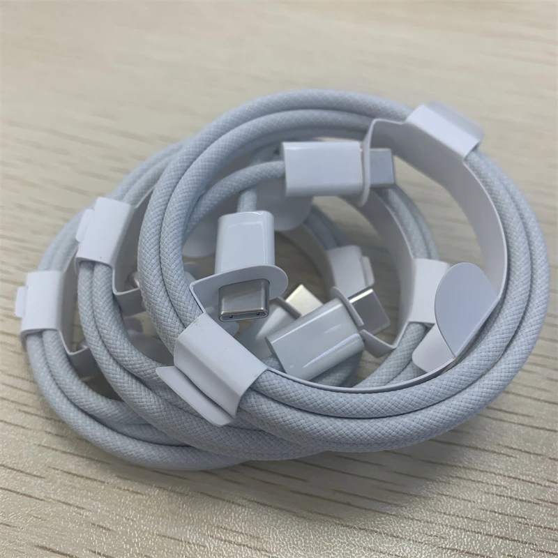 Picture of Pix 60W Nylon Braid Double Type-C PD Fast Charger Cable-1m 60W Nylon Braid USB Type C to Type C Fast Charger Cable For Apple iPhone 15 Pro Max MacBook iPad pro12 Samsung S23 S22 (60W-White)