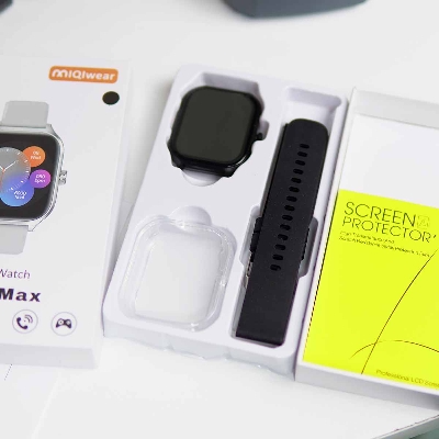 Picture of Pix WK9 Max Smartwatch IPS Display with free case & screen protector gift (Black)