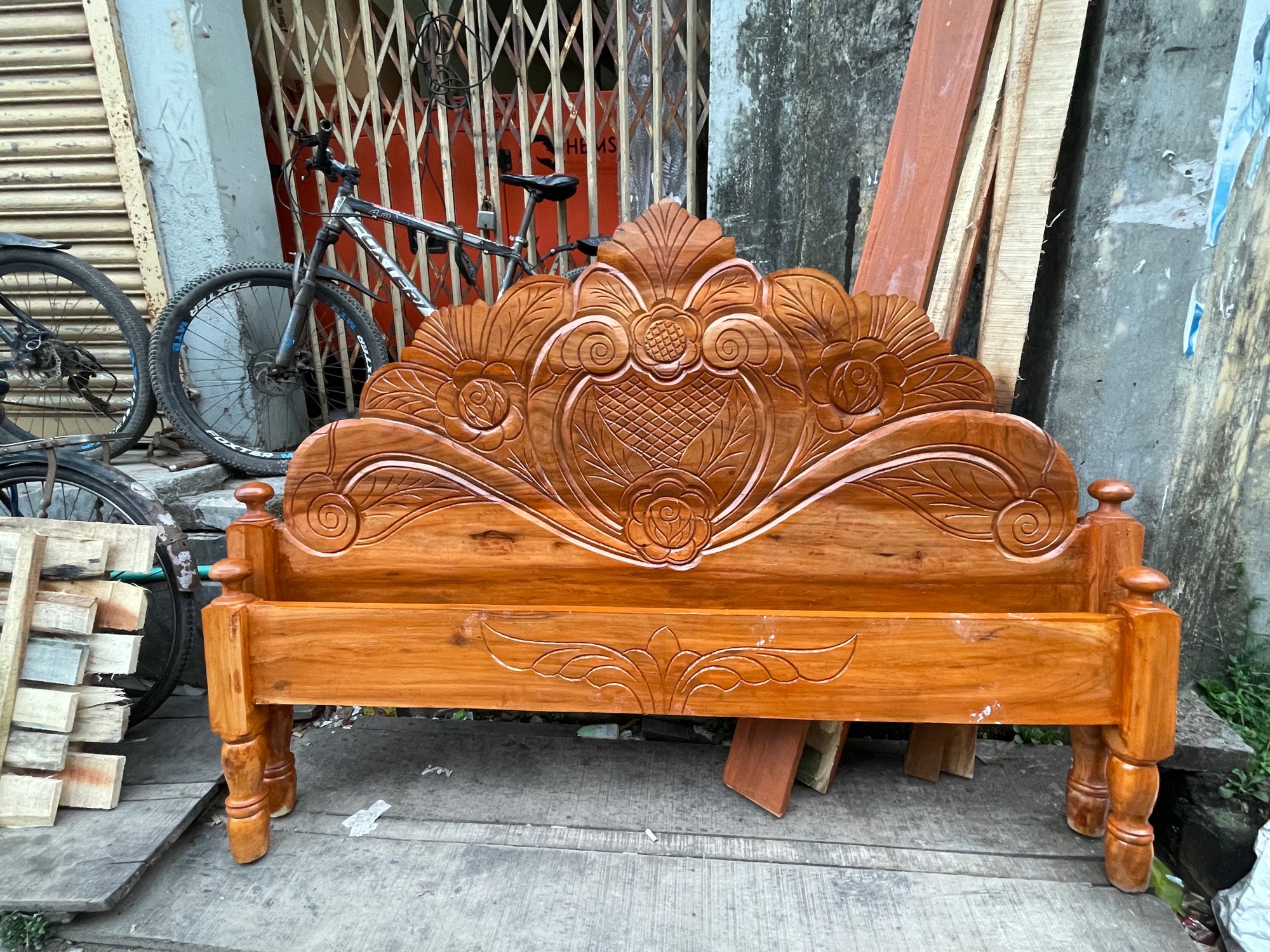 Picture of Bed khat palong solid wood king size 72 inc by 81 inc - Brown - King