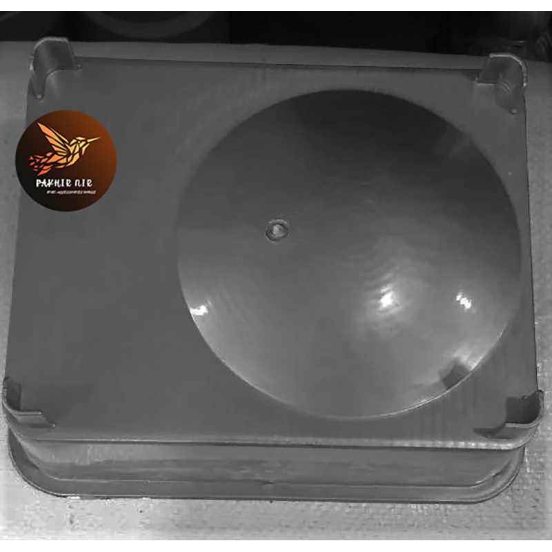 Picture of Breeding Box for cockatiel bird with tray
