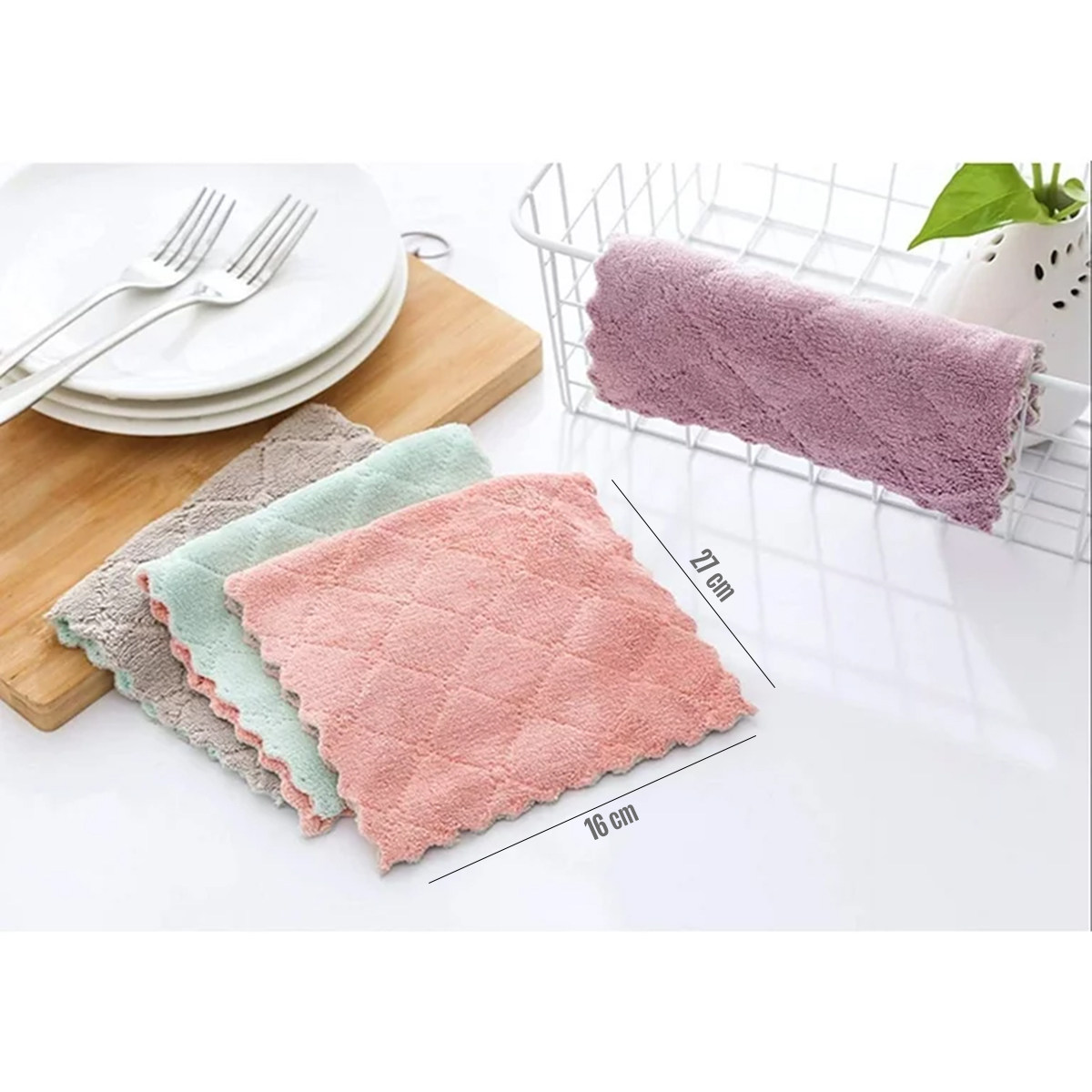 Picture of Baby Microfiber Water Proof Towel Size: 27*16cm Multicolor